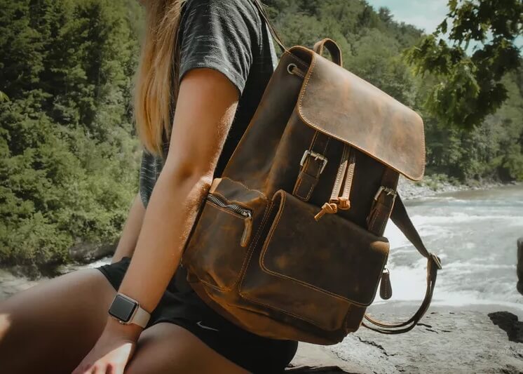 Les Meilleurs Sacs à Dos en Cuir pour Femmes en 2025